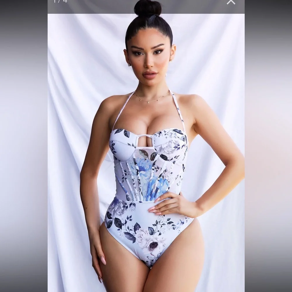 Fashion Nova Summer Romance 1pc corset Bathing Suit L NWOT